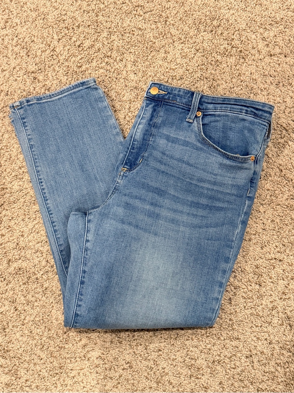 Universal Thread High Rise Staight Jeans 16